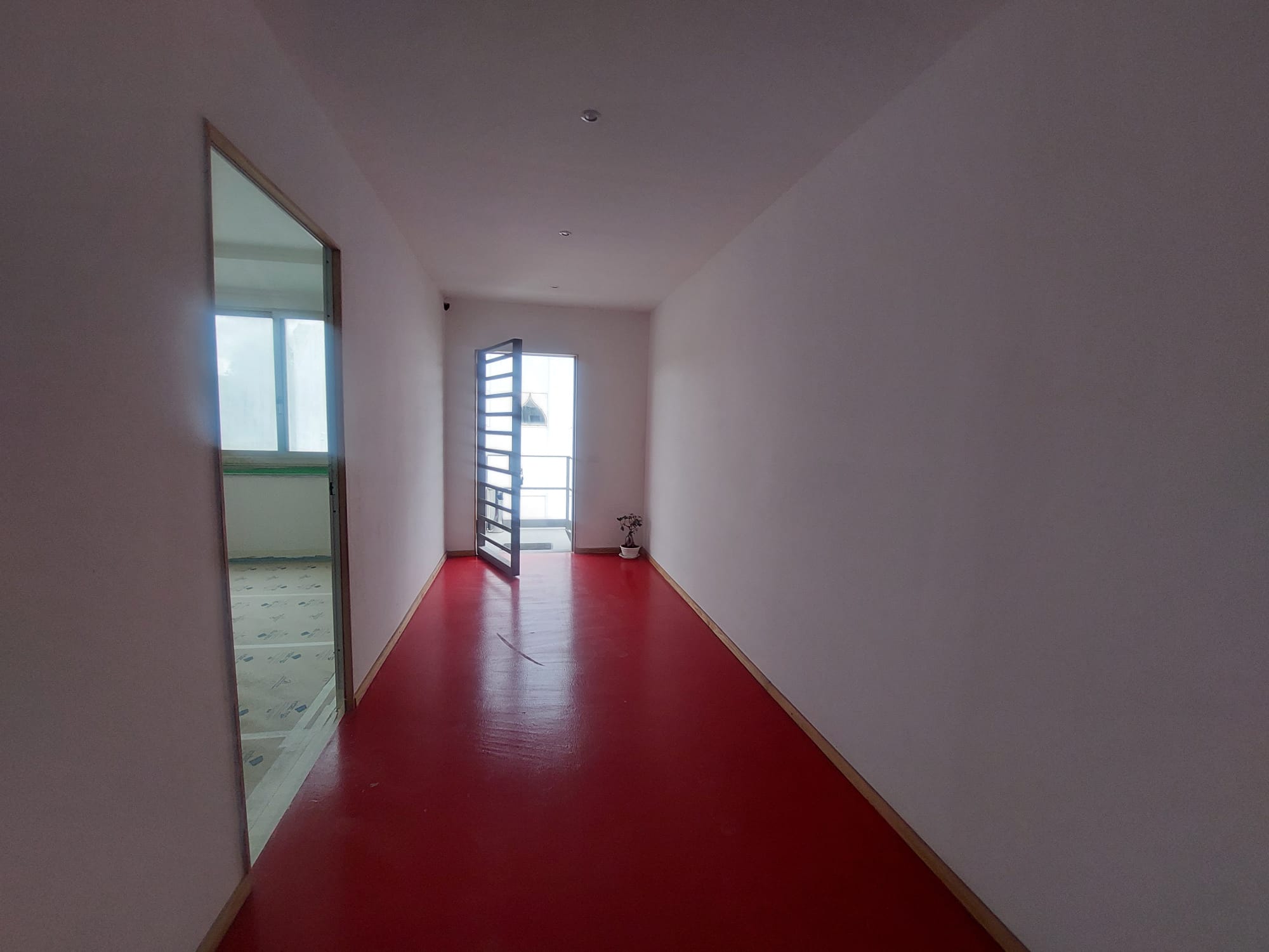com 23 bis ufficio in affitto via campana