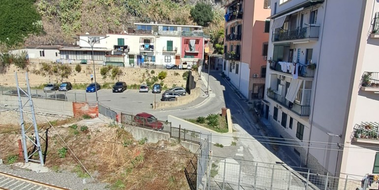 WhatsApp Image 2025-10-06 at 15.29.51 (4)