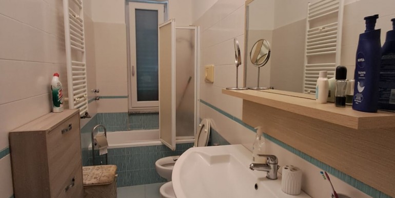 WhatsApp Image 2025-10-06 at 15.29.52 (2)