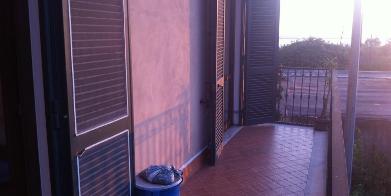 WhatsApp Image 2025-10-27 at 15.42.12 (1)