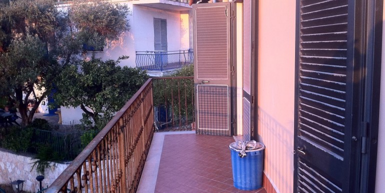 WhatsApp Image 2025-10-27 at 15.42.12 (2)