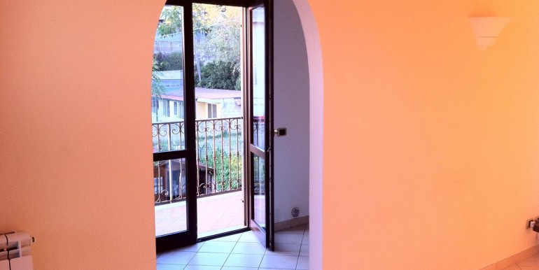 WhatsApp Image 2025-10-27 at 15.42.14 (1)