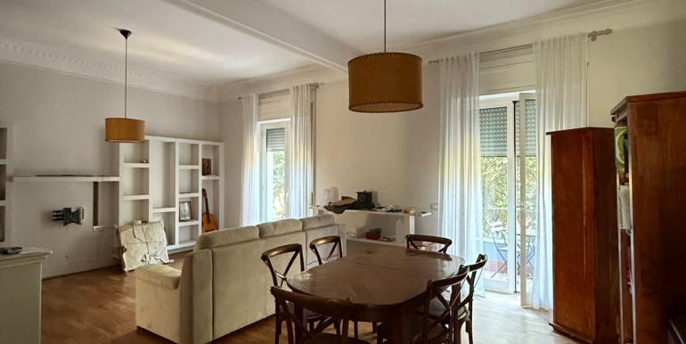 WhatsApp Image 2025-10-30 at 12.02.01