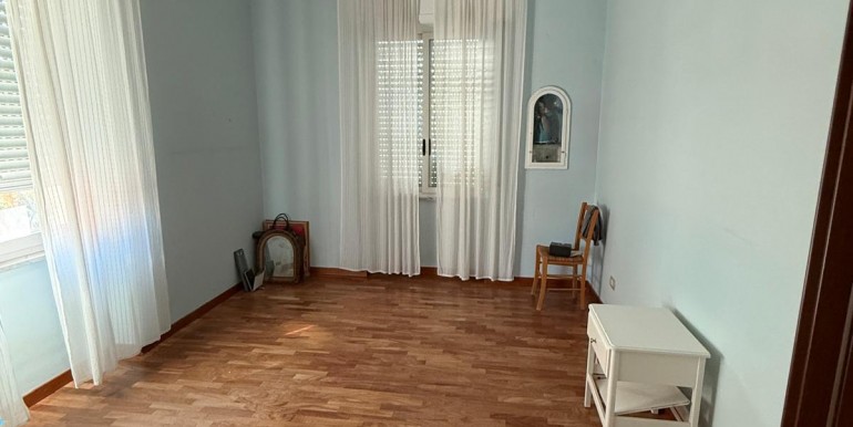 WhatsApp Image 2025-10-30 at 12.02.03