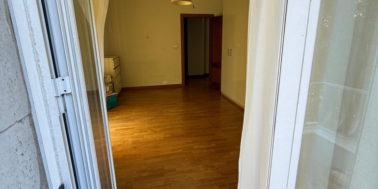 WhatsApp Image 2025-10-30 at 12.02.04 (1)