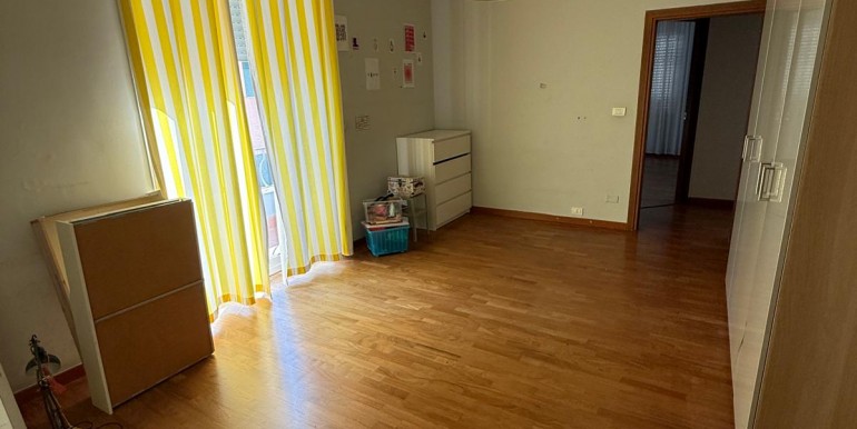 WhatsApp Image 2025-10-30 at 12.02.04