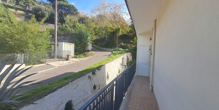 WhatsApp Image 2025-11-03 at 12.20.31 (1)