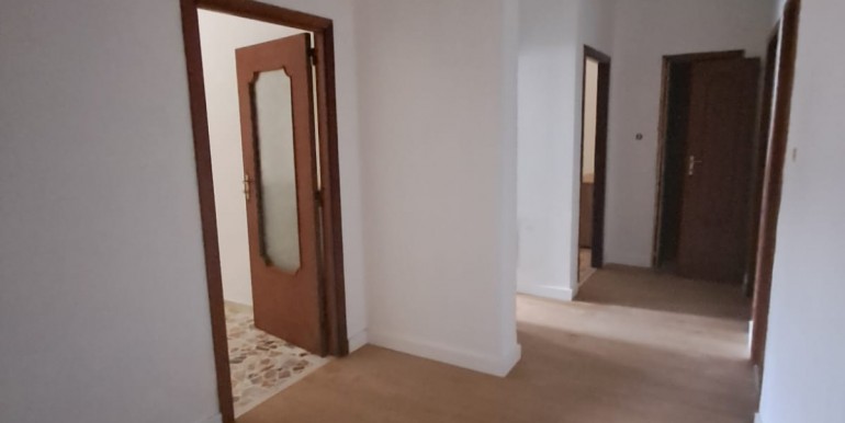 WhatsApp Image 2025-11-07 at 12.29.48 (2)