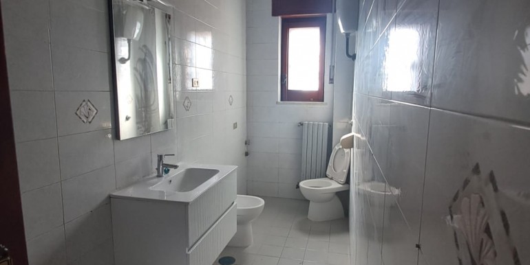 WhatsApp Image 2025-11-07 at 12.29.50 (4)