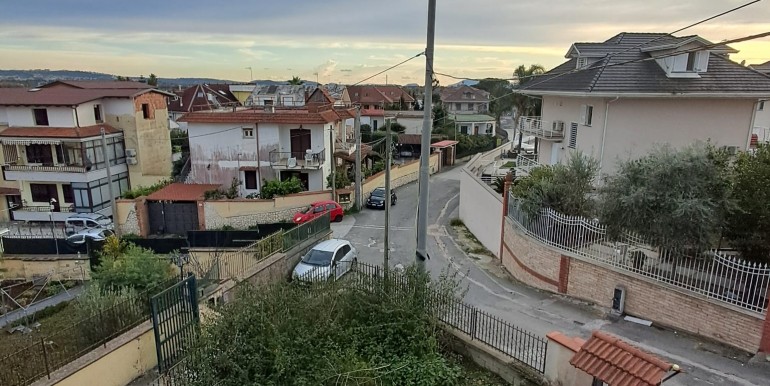 WhatsApp Image 2025-11-28 at 18.08.10 (1)