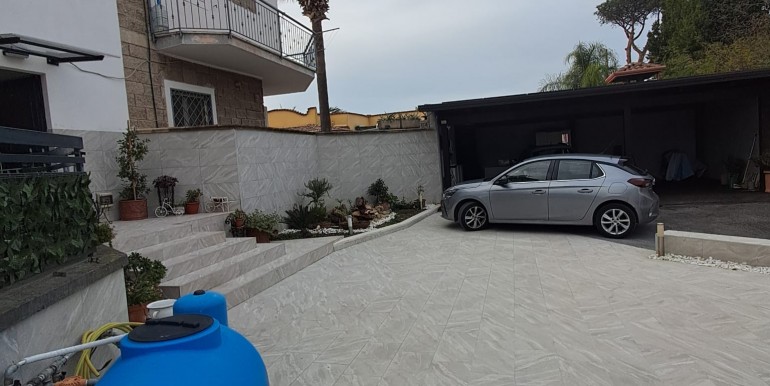 WhatsApp Image 2025-11-28 at 18.08.15 (2)