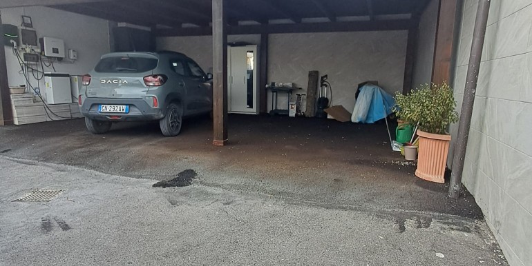 WhatsApp Image 2025-11-28 at 18.08.17