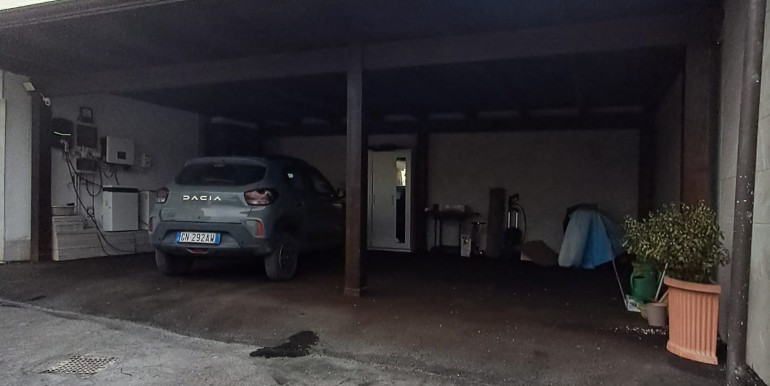 WhatsApp Image 2025-11-28 at 18.08.18