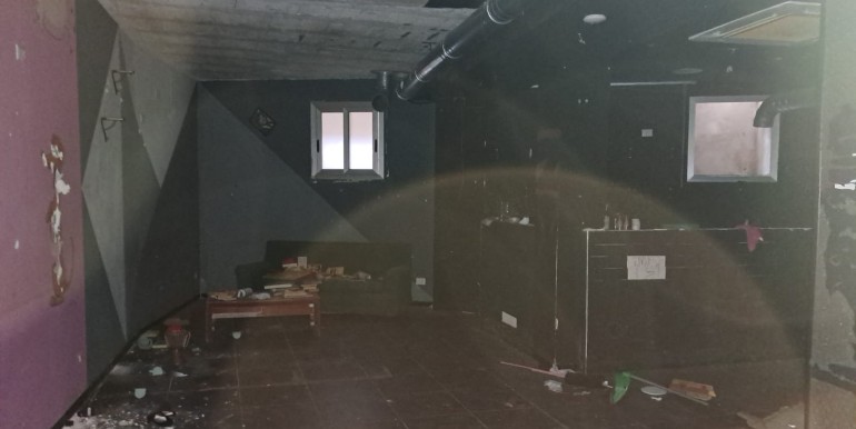 WhatsApp Image 2025-12-02 at 16.45.55 (2)