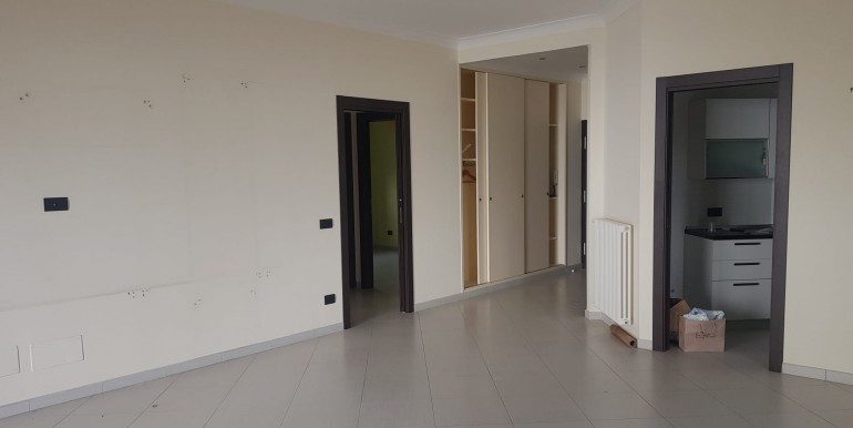 e90ac459-22eb-4c05-ad42-a3505daabc76