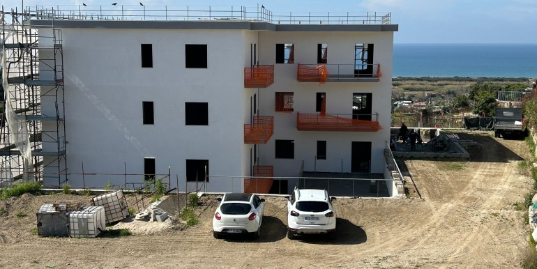 WhatsApp Image 2026-04-21 at 13.47.42 (1)